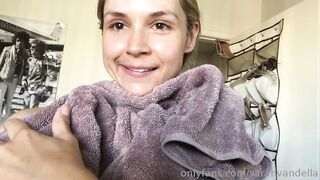 Sarahvandella (Sarah Vandella) OnlyFans Adult Actress Veteran Deep Throat Lover 247