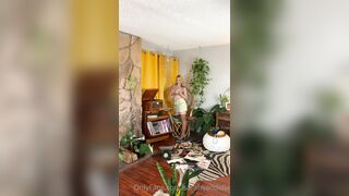 Sarahvandella (Sarah Vandella) OnlyFans Adult Actress Veteran Deep Throat Lover 470