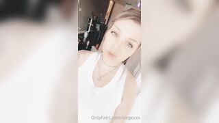 Tattooed Waifu (undersiegexo) OnlyFans Leaks siegexxx Natural Tiddies 7