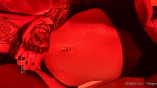 Tattooed Waifu (undersiegexo) OnlyFans Leaks siegexxx Natural Tiddies 99