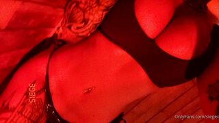 Tattooed Waifu (undersiegexo) OnlyFans Leaks siegexxx Natural Tiddies 99