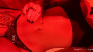 Tattooed Waifu (undersiegexo) OnlyFans Leaks siegexxx Natural Tiddies 99