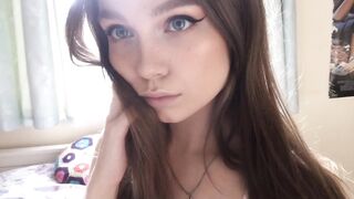 Oreob4by (Alex) OnlyFans Leaks Brunette makes solo porn 90