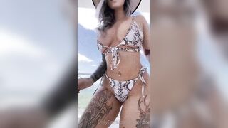 Tattooed Waifu (undersiegexo) OnlyFans Leaks siegexxx Natural Tiddies 69