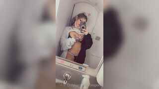 Tattooed Waifu (undersiegexo) OnlyFans Leaks siegexxx Natural Tiddies 28