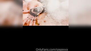 Tattooed Waifu (undersiegexo) OnlyFans Leaks siegexxx Natural Tiddies 9