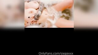 Tattooed Waifu (undersiegexo) OnlyFans Leaks siegexxx Natural Tiddies 9