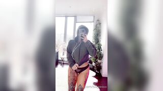 Tattooed Waifu (undersiegexo) OnlyFans Leaks siegexxx Natural Tiddies 79