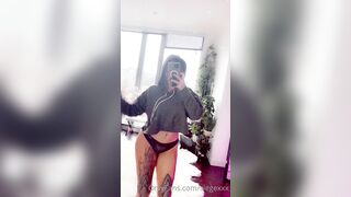 Tattooed Waifu (undersiegexo) OnlyFans Leaks siegexxx Natural Tiddies 79