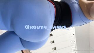 Robynbank OnlyFans Leaks Big Tits and Big Ass's sexier side 28
