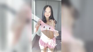Alissa Yu (alissa.xo) OnlyFans Leaks 21 yo Skinny Fun-sized Asian Baby Girl 41