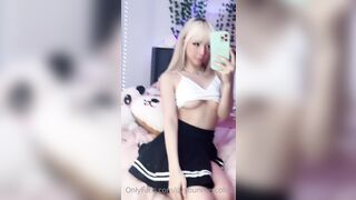 IZZYBUNNIES (izzybunniescollab) OnlyFans Leaks Slim Asian Loves Orgy 29