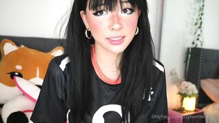 IZZYBUNNIES (izzybunniescollab) OnlyFans Leaks Slim Asian Loves Orgy 85