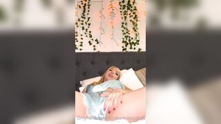 IZZYBUNNIES (izzybunniescollab) OnlyFans Leaks Slim Asian Loves Orgy 86