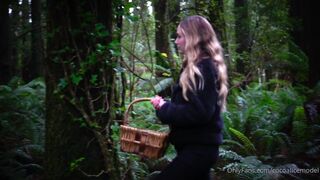 Cocoalicemodel (Coco Alice) OnlyFans Leaks Australian Blonde 19 yo nudist  375