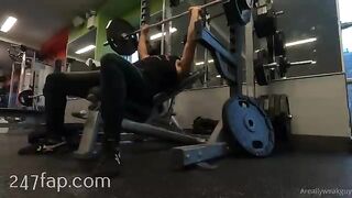 AReallyWeakGuy Six Abs Strong Black guy Onlyfans Leaked Porn Video 31