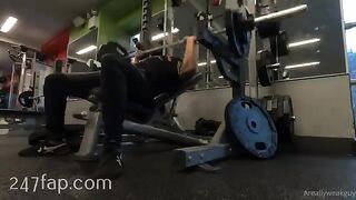 AReallyWeakGuy Six Abs Strong Black guy Onlyfans Leaked Porn Video 31