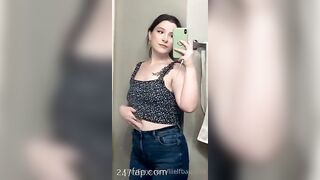 Elfbxby Nerd Girl Small Tits Onlyfans Leaks Amateur Porn Video 5