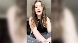 Elfbxby Nerd Girl Small Tits Onlyfans Leaks Amateur Porn Video 17