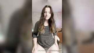 Elfbxby Nerd Girl Small Tits Onlyfans Leaks Amateur Porn Video 23