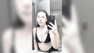 Elfbxby Nerd Girl Small Tits Onlyfans Leaks Amateur Porn Video 29