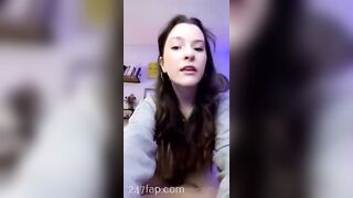 Elfbxby Nerd Girl Small Tits Onlyfans Leaks Amateur Porn Video