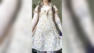 Elfbxby flash her boobs and shaved yoni under her dress