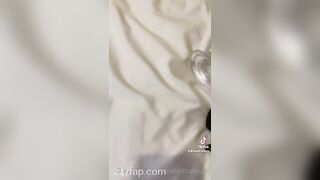 Aloe4ThatBurn Dual double penetrating her vulva and ass with dildo and sex toys