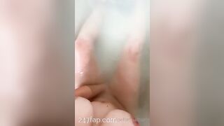 Aloe4ThatBurn loves to suck prick, blowjob to heaven