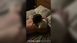 Aloe4ThatBurn feels horny when reading books, fully naked lol