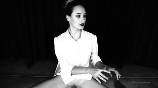 Cocoalicemodel (Coco Alice) OnlyFans Leaks Australian Blonde 19 yr old nudist 350