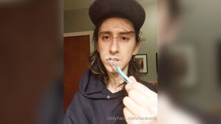 Lacevoid OnlyFans Leaks - How cute am I when I'm brushing my teeth_ 