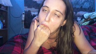 Alice Taylor (alicetaylor69) OnlyFans Leaks Slut loves sex 1