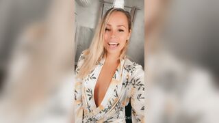 Belllexox (Belle) OnlyFans Leaks the Queen of Close-up 16