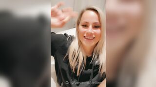 Belllexox (Belle) OnlyFans Leaks the Queen of Close-up 23