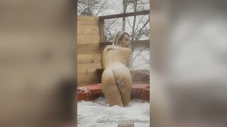 Belllexox (Belle) OnlyFans Leaks the Queen of Close-up 38