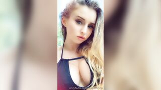 Briinic (Briana) OnlyFans Leaks Blonde Sporty Girl with Abs 108