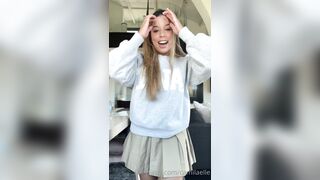 Camilaelle OnlyFans Leaks Latina Curled Hair Lady 213