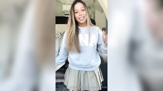 Camilaelle OnlyFans Leaks Latina Curled Hair Lady 213