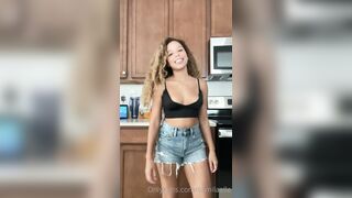 Camilaelle OnlyFans Leaks Latina Curled Hair Lady 465