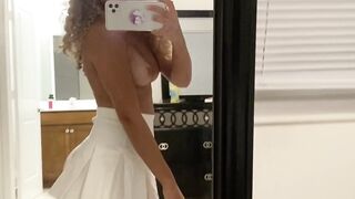 Camilaelle OnlyFans Leaks Latina Curled Hair Lady 524