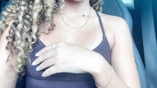 Camilaelle OnlyFans Leaks Latina Curled Hair Lady 558