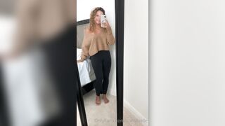 Camilaelle OnlyFans Leaks Latina Curled Hair Lady 332