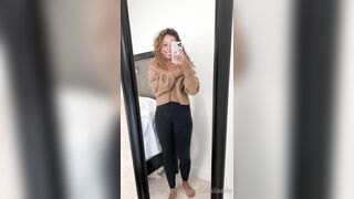 Camilaelle OnlyFans Leaks Latina Curled Hair Lady 332