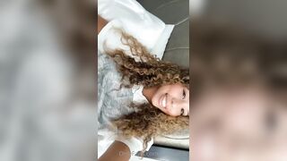 Camilaelle OnlyFans Leaks Latina Curled Hair Lady 552