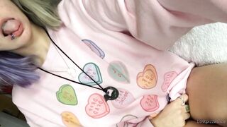 Lostpizzaslicez (Kay) OnlyFans Suicide Girl is a Cat Mom and a Psych Major 181