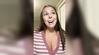 Just-wingit (Hailey aka Wing) OnlyFans Leaks HIGHLIGHT College Student Exploring her Sexuality 2