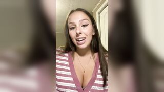 Just-wingit (Hailey aka Wing) OnlyFans Leaks HIGHLIGHT College Student Exploring her Sexuality 2