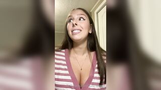 Just-wingit (Hailey aka Wing) OnlyFans Leaks HIGHLIGHT College Student Exploring her Sexuality 2