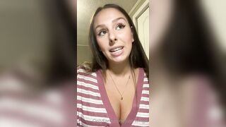 Just-wingit (Hailey aka Wing) OnlyFans Leaks HIGHLIGHT College Student Exploring her Sexuality 2